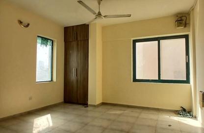 Apartment - Studio - 1 Bathroom for rent in Al Majaz 1 - Al Majaz - Sharjah