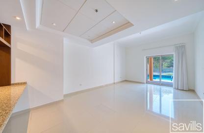 Apartment - 3 - 4 for rent in Sarai Apartments - The Crescent - Palm Jumeirah - Dubai