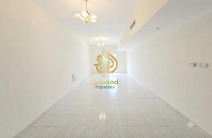 Apartment - 2 - 3 for rent in Al Qusais Industrial Area - Al Qusais - Dubai