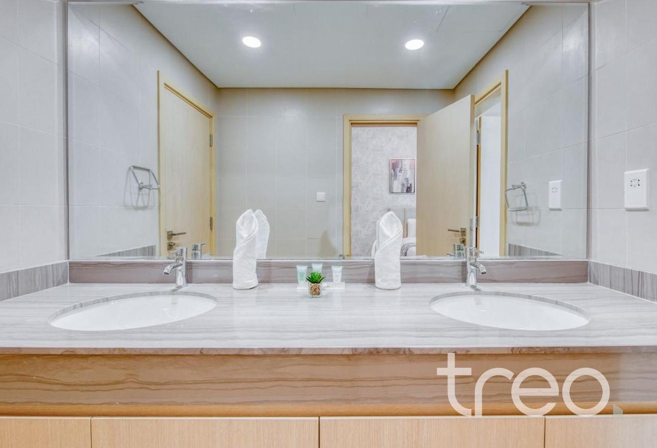 Large Plot | End Unit | Landscaped |Single Row photo 13