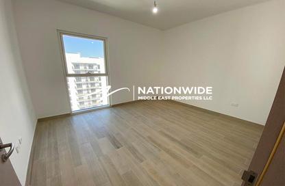 Apartment - 1 - 1 for rent in Waters Edge - Yas Island - Abu Dhabi