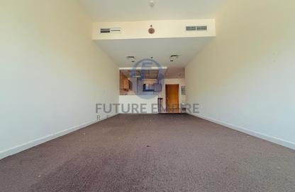 Apartment - 1 Bedroom - 2 Bathrooms for rent in Hessa Home Building - Oud Metha - Bur Dubai - Dubai