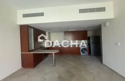 شقة - غرفة نوم - 2 حمامات للايجار في 2 ردهة وستن - ردهة وستن - موتور سيتي - دبي