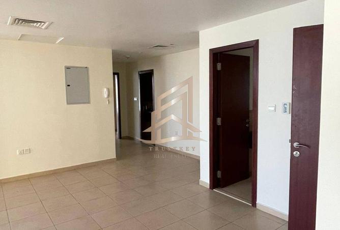 70670685 - صورة العقار 3