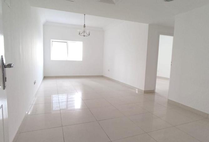 70293703 - Property Main Image