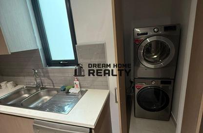 Apartment - 2 Bedrooms - 3 Bathrooms for rent in Cyan Beach Residence - Maryam Island - Al Khan - Sharjah Apartment - 2 Bedrooms - 3 Bathrooms for rent in Cyan Beach Residence - Maryam Island - Al Khan - Sharjah