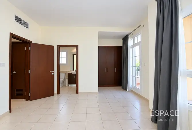 164562520 - Property Image 2