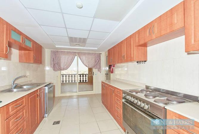 98242795 - صورة العقار 3