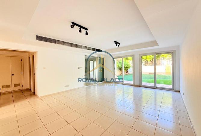 135642439 - Property Main Image