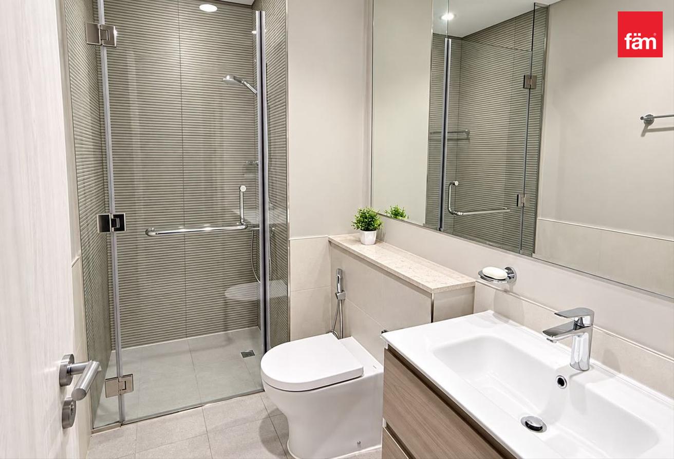Stylish 1BR Apartment | Prime Location photo 10