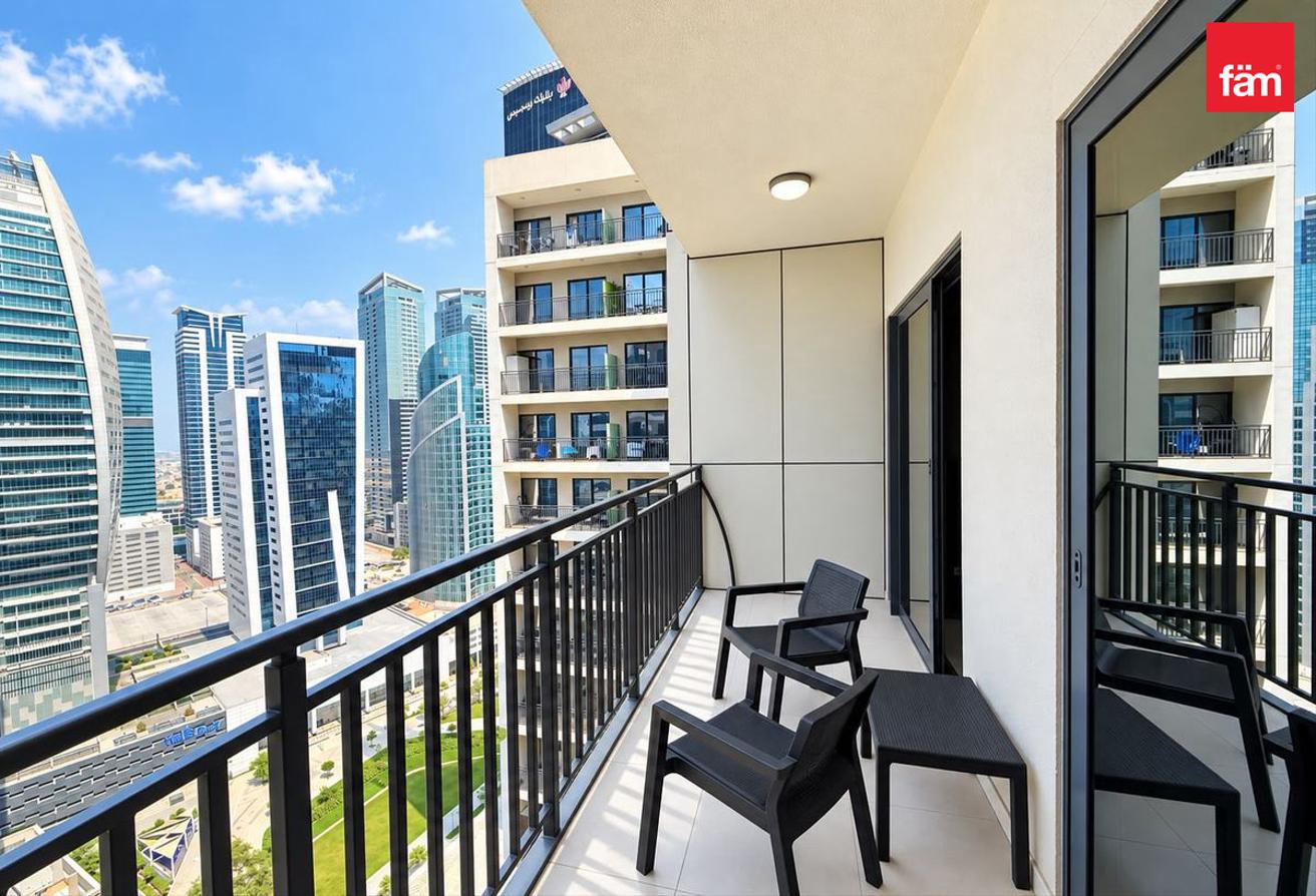 Stylish 1BR Apartment | Prime Location photo 7