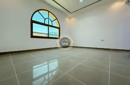 Apartment - 1 Bedroom - 1 Bathroom for rent in Hadbat Al Zafranah - Muroor Area - Abu Dhabi