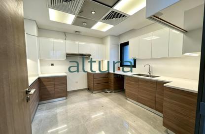 Townhouse - 4 Bedrooms - 5 Bathrooms for rent in Al Sail Tower - Al Dana - Al Raha Beach - Abu Dhabi