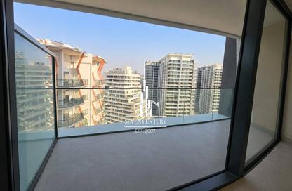 Apartment - Studio - 1 for rent in Binghatti Ghost - Dubai Healthcare City 2 - Al Jaddaf - Dubai