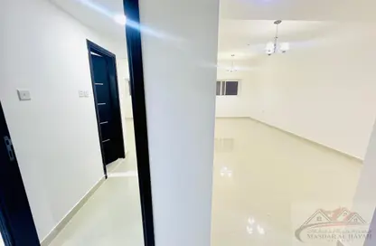 Apartment - 1 Bedroom - 2 Bathrooms for rent in Muwailih Building - Muwaileh - Sharjah