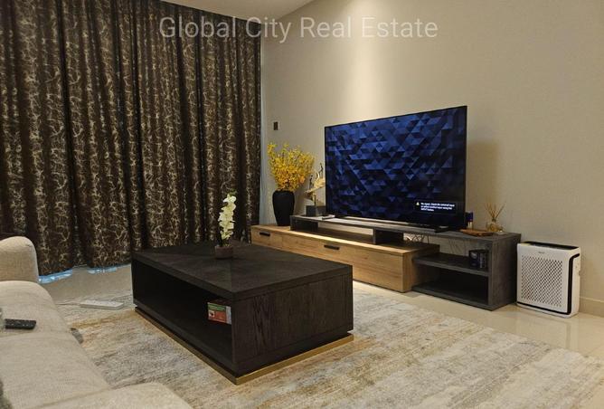 82821700 - Property Image 3