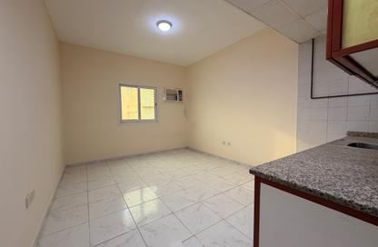 Apartment - Studio - 1 Bathroom for rent in Fire Station Road - Muwaileh - Sharjah