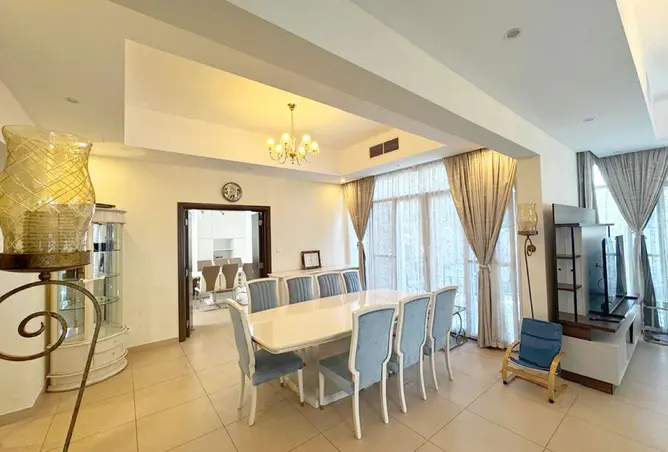 163231984 - Property Image 3