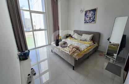 Apartment - 2 Bedrooms - 2 Bathrooms for sale in Oasis Tower 1 - Dubai Sports City - Dubai