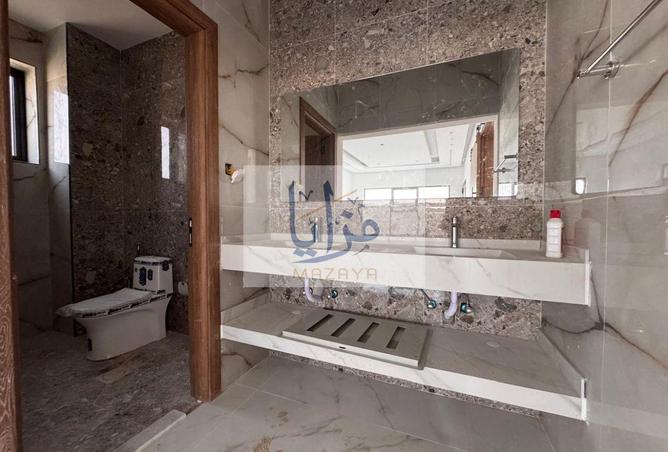 106421240 - Property Image 3