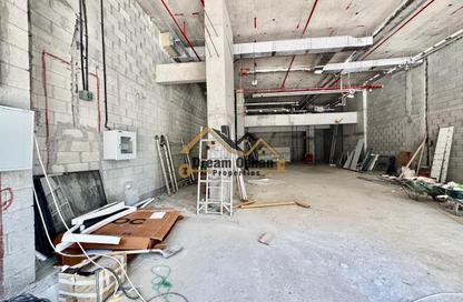 Shop - Studio - 1 Bathroom for rent in Burj Ghaya - Al Jaddaf - Dubai