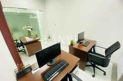 Office Space - Studio - 1 Bathroom for rent in Red Avenue - Al Garhoud - Dubai