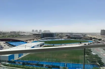 شقة - غرفة نوم - 2 حمامات للايجار في المساكن الحمراء - مدينة دبي الرياضية - دبي شقة - غرفة نوم - 2 حمامات للايجار في المساكن الحمراء - مدينة دبي الرياضية - دبي
