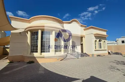 Villa - 4 Bedrooms - 5 Bathrooms for sale in Al Nekhailat - Al Heerah - Sharjah