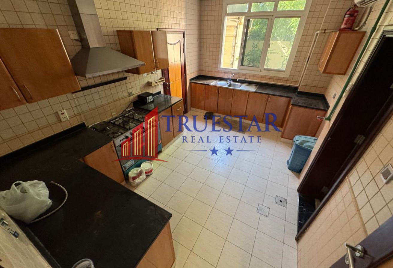 CLOSE TO LAMER BEACH 5BR+MAIDS PRIVATE GARDEN POOL photo 13
