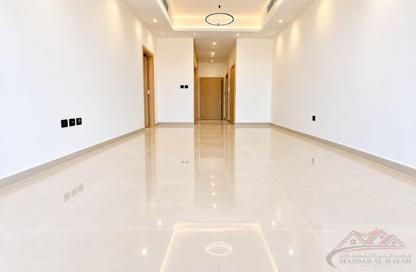 Apartment - 1 - 2 for rent in La Plage Tower - Al Mamzar - Sharjah - Sharjah
