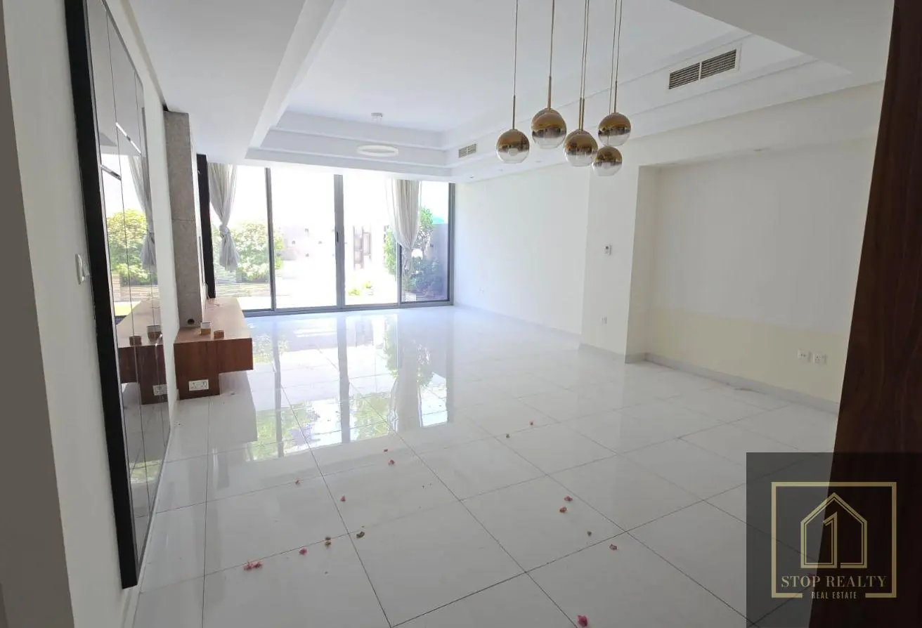 166556867 - Property Main Image