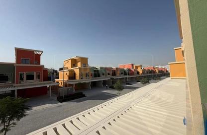 Townhouse - 4 - 3 for rent in Portofino - Damac Lagoons - Dubai