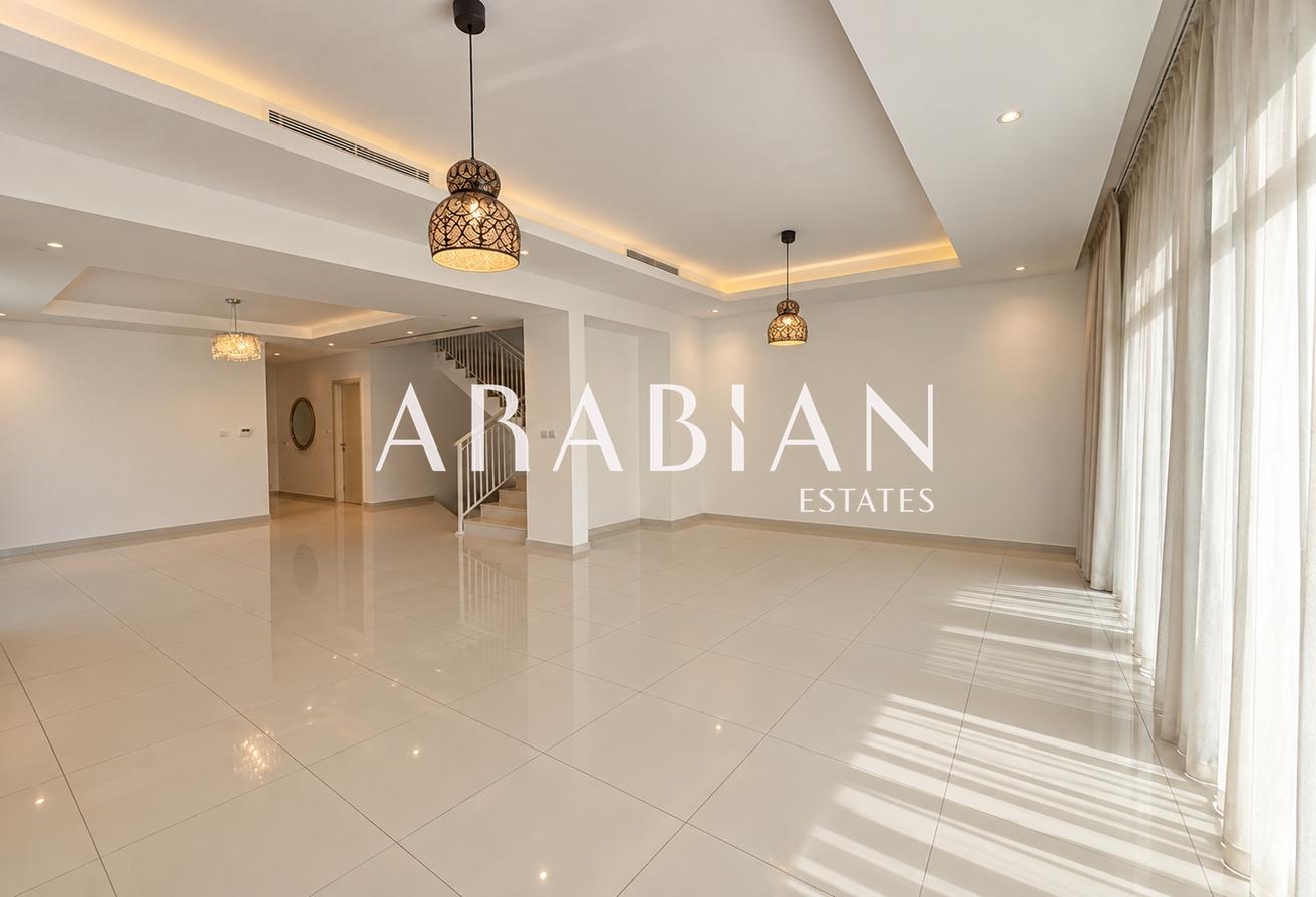 Spacious | Available Oct | Single row photo 7