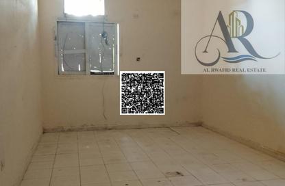 Labor Camp - Studio - 7+ for rent in Al Sajaa S - Al Sajaa - Sharjah