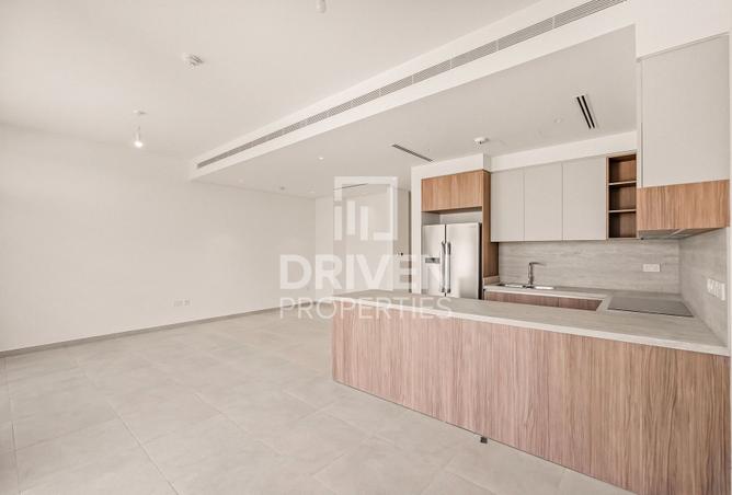 Facing Park and Amenities | Brand New | Near Pool photo 3