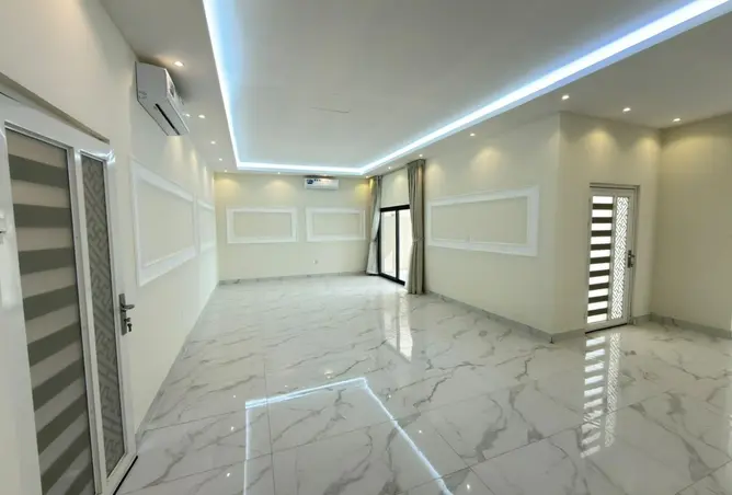 150466156 - Property Image 2