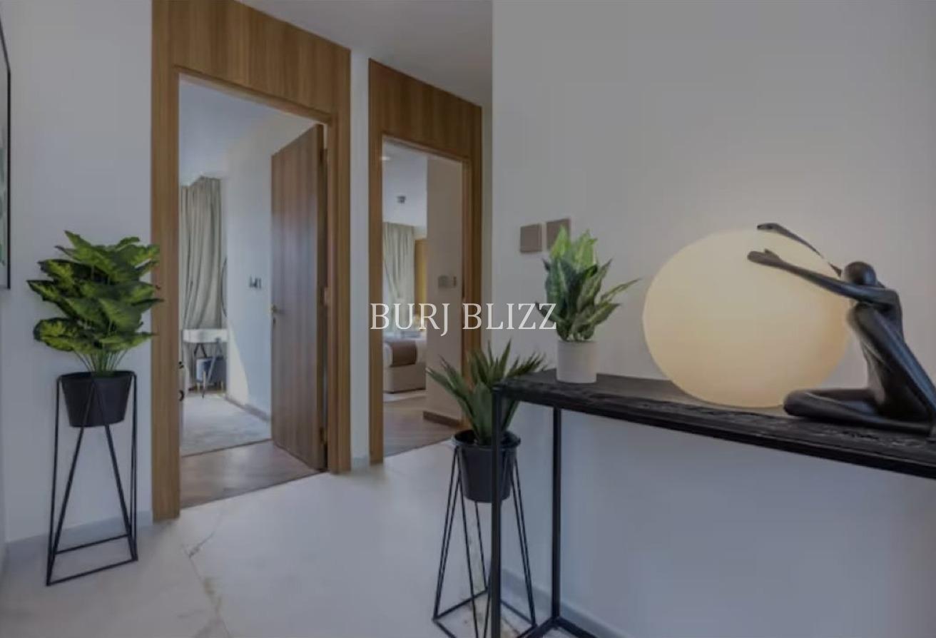 Furnished 3BR | Exclusive | Prime Location photo 12