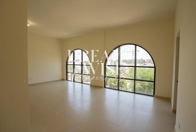 81954660 - Property Image 3