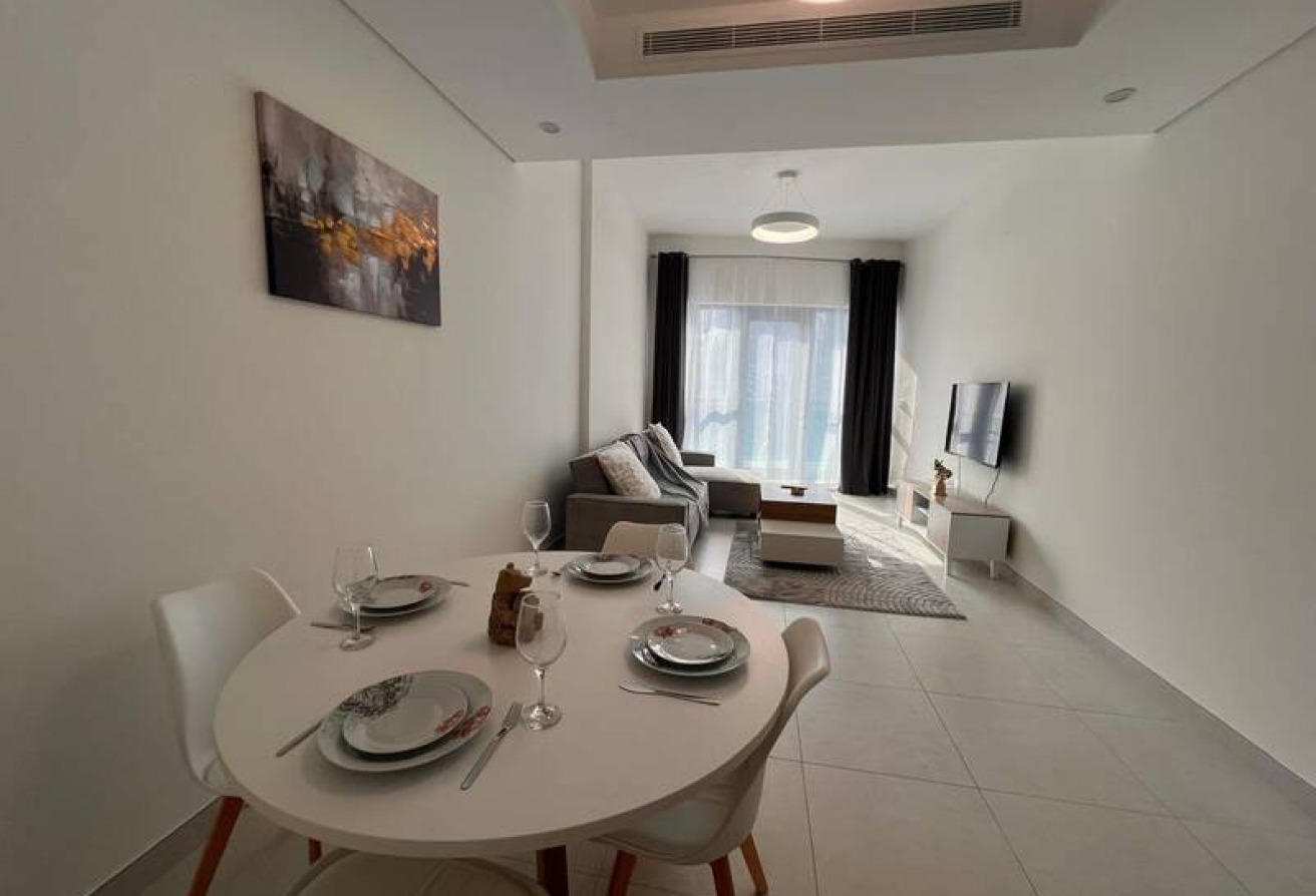 BURJ VIEW | FURNISHED | PRIME LOCATION gallery image