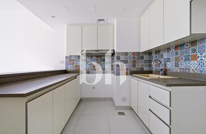 Apartment - 2 Bedrooms - 2 Bathrooms for rent in Rabdan Building - Motor City - Dubai
