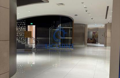Office Space - Studio - 1 Bathroom for rent in Fairmont Hotel - Sheikh Zayed Road - Dubai Office Space - Studio - 1 Bathroom for rent in Fairmont Hotel - Sheikh Zayed Road - Dubai