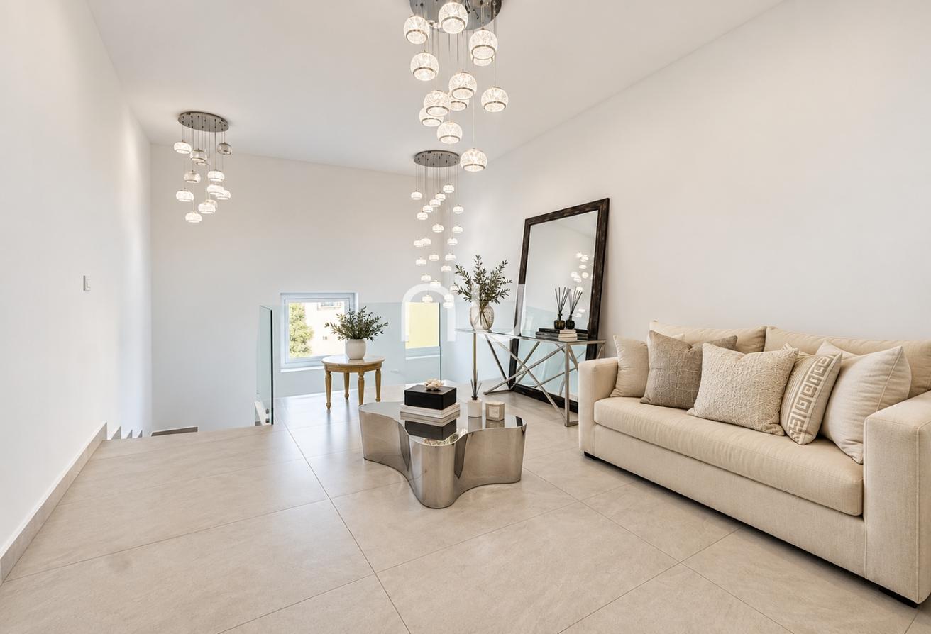 UPGRADED | VACANT SOON | PRIVATE POOL | 4BR+MAIDS photo 8