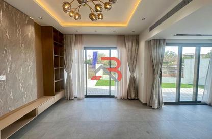 Villa - 4 - 5 for rent in La Violeta 1 - La Violeta - Villanova - Dubai