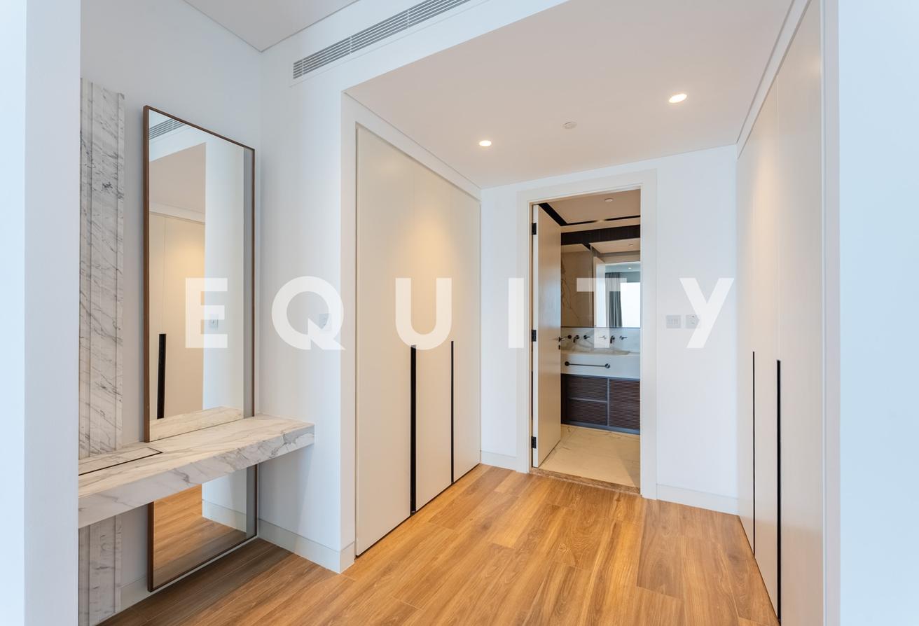 Luxurious | Modern | Brand New | Available photo 6