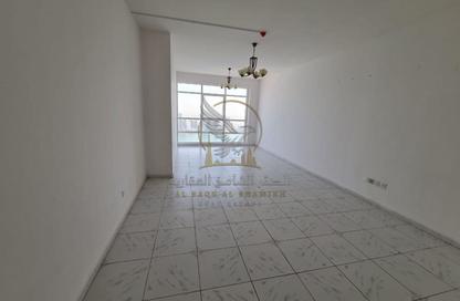 Apartment - 2 Bedrooms - 3 Bathrooms for rent in Safia Tower - Al Majaz 3 - Al Majaz - Sharjah