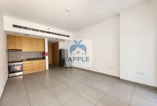 132506100 - Property Image 3