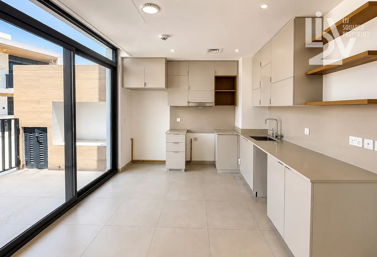 155997011 - Property Main Image