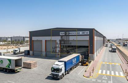 Warehouse - Studio - 1 Bathroom for rent in Al Sajaa - Sharjah