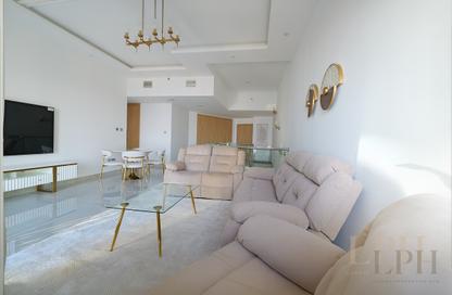 Apartment - 3 - 5 for rent in Cayan Tower - Dubai Marina - Dubai