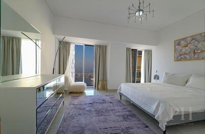 Apartment - 3 - 5 for rent in Cayan Tower - Dubai Marina - Dubai